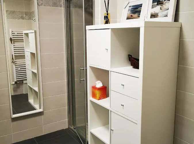 Le Temps D'une Escale A St Wary