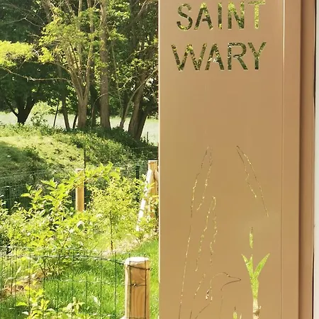 Le Temps D'une Escale A St Wary סן-ואלרי-סור-סום